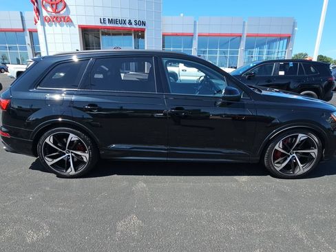 Used 2023 Audi SQ7 Premium Plus AWD/4WD image 2