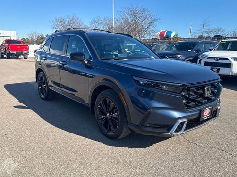 Used 2023 Honda CR-V Sport Touring image 11