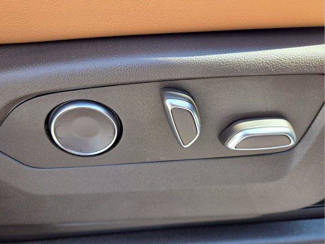 New 2026 Cadillac Escalade Luxury w/ Touring Package AWD/4WD image 23