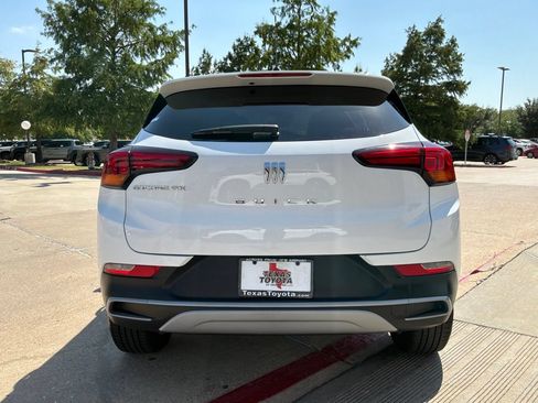 Used 2025 Buick Encore GX Preferred FWD image 7