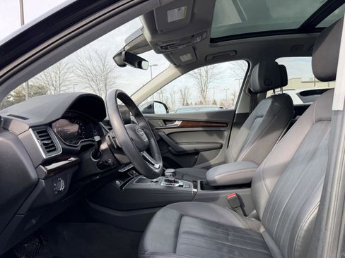 Used 2018 Audi Q5 2.0T Premium Plus w/ Premium Plus Package image 13