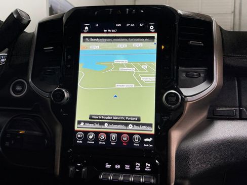 Used 2020 RAM 3500 Laramie image 9