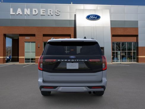 New 2026 Ford Expedition Platinum AWD/4WD image 5