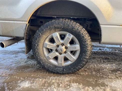 Used 2013 Ford F150 XLT w/ Luxury Equipment Group image 9