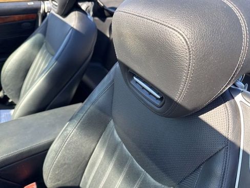 Used 2009 Mercedes-Benz SL 550 image 19