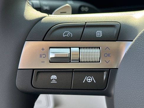 New 2026 Hyundai Kona SEL Premium FWD image 22