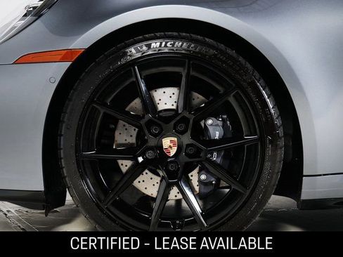 Used 2025 Porsche 911 Carrera image 36