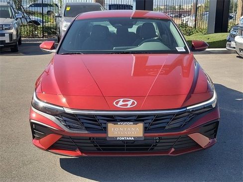 New 2026 Hyundai Elantra Blue image 24