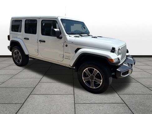 Used 2023 Jeep Wrangler Unlimited Sahara AWD/4WD image 7