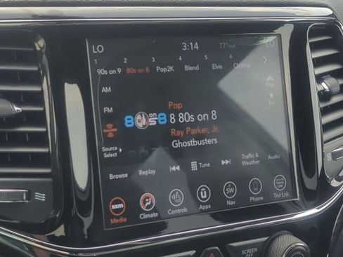 Used 2020 Jeep Grand Cherokee Altitude image 17