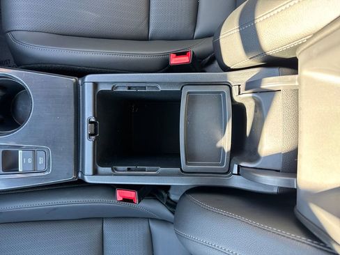 Certified 2025 Honda Civic Sport Touring image 29