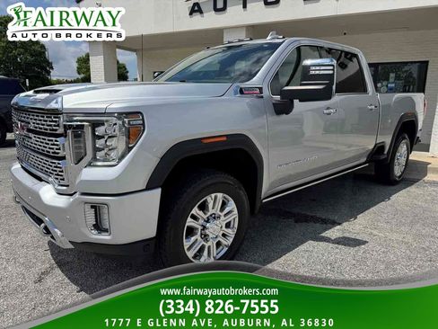 Used 2021 GMC Sierra 2500 Denali w/ Denali Ultimate Package AWD/4WD image 4