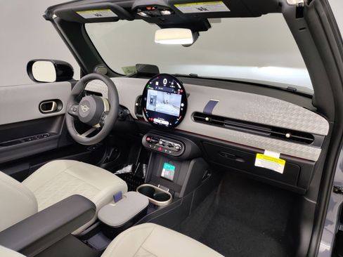 New 2026 MINI Cooper S image 25