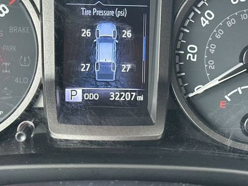 Used 2023 Toyota Tacoma TRD Off-Road image 30