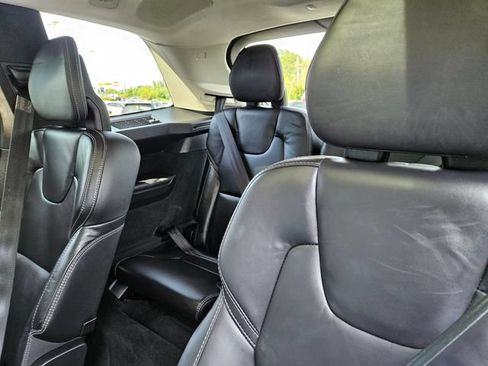 Used 2024 Volvo XC90 T8 Ultimate w/ Lounge Package AWD/4WD image 13