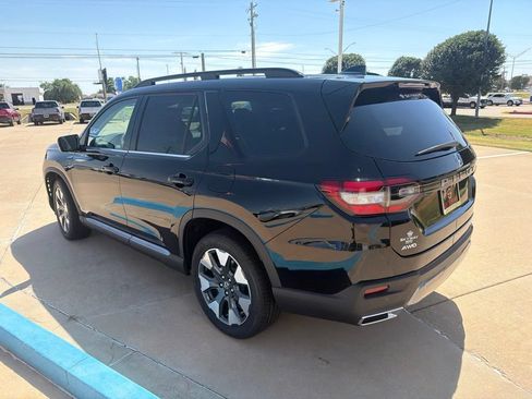 New 2026 Honda Pilot Elite image 9