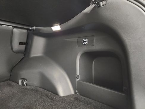 Used 2024 Toyota RAV4 XLE w/ Convenience Package image 35