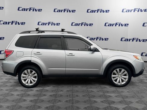 Used 2013 Subaru Forester 2.5X Premium w/ Plus Pkg AWD/4WD image 7