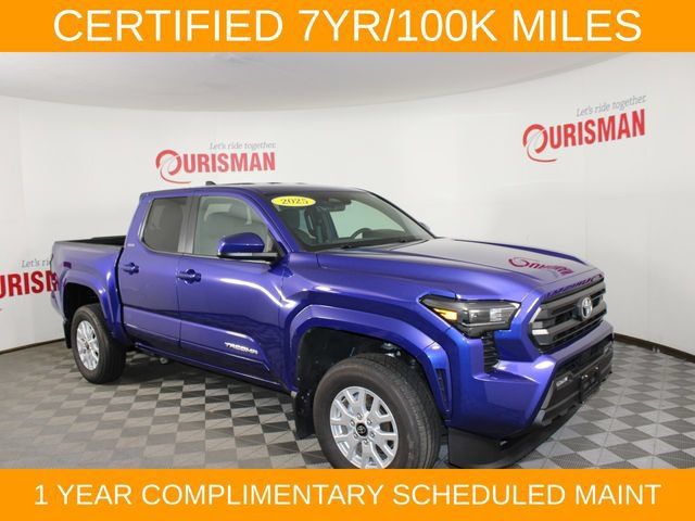 Used 2025 Toyota Tacoma SR5 AWD/4WD image 11