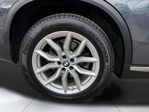 Used 2021 BMW X5 xDrive40i w/ Premium Package AWD/4WD image 63