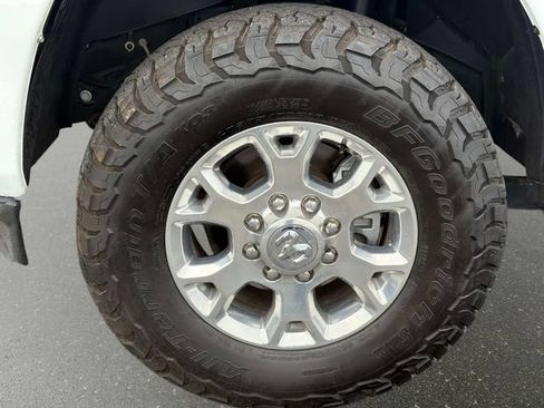 Used 2024 RAM 2500 Laramie w/ Safety Group AWD/4WD image 10