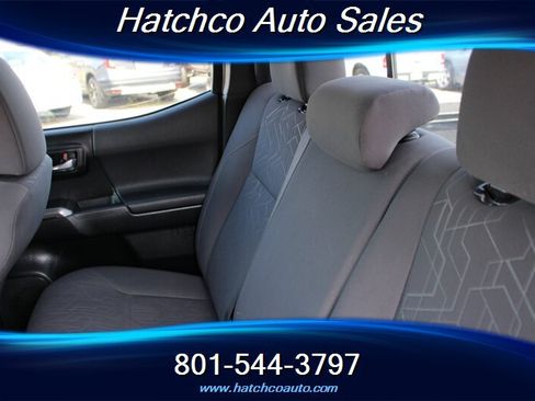 Used 2016 Toyota Tacoma TRD Off-Road w/ Towing Package AWD/4WD image 22