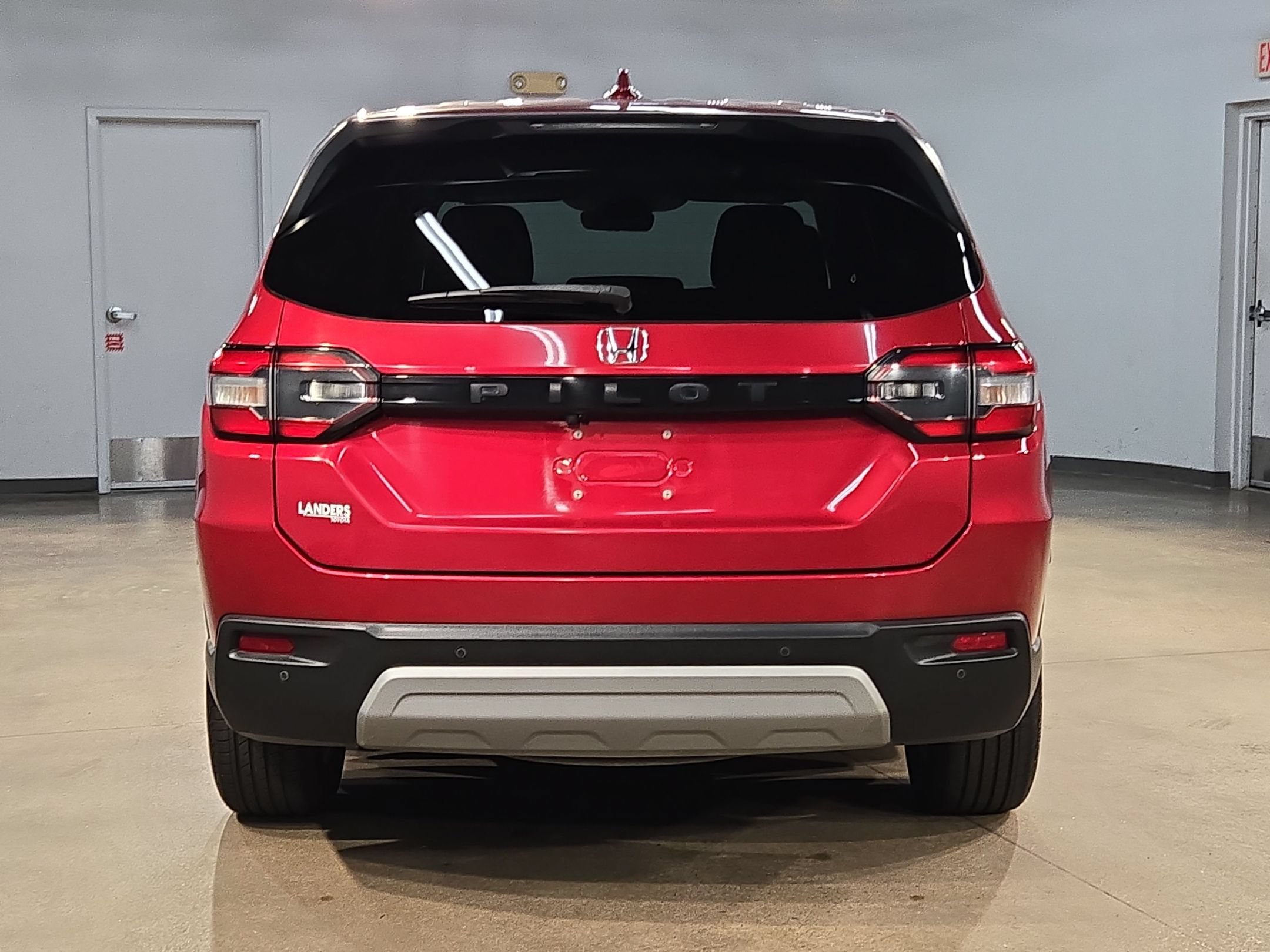Used 2025 Honda Pilot EX-L image 6