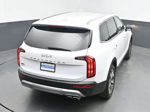Used 2022 Kia Telluride S AWD/4WD image 40