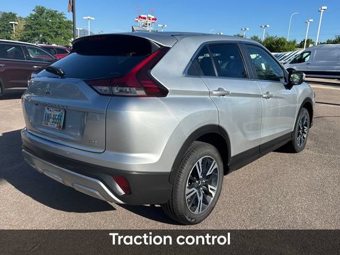Used 2024 Mitsubishi Eclipse Cross SE AWD/4WD image 6