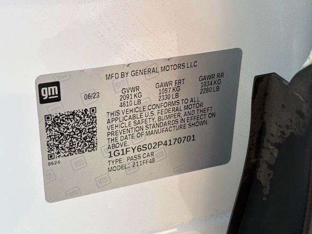 Used 2023 Chevrolet Bolt EUV LT w/ Convenience Package FWD image 33
