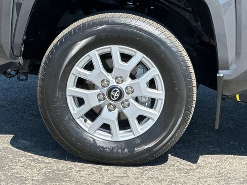 Used 2024 Toyota Tacoma SR5 RWD image 23