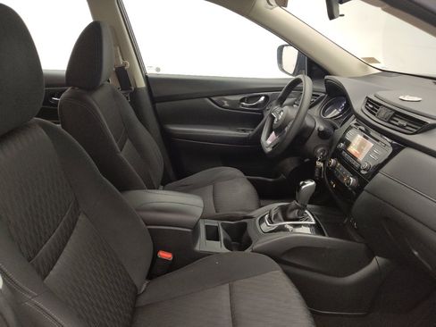 Used 2017 Nissan Rogue S AWD/4WD image 21