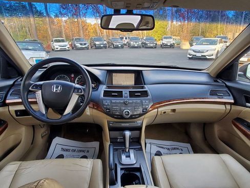 Used 2011 Honda Accord EX-L image 13