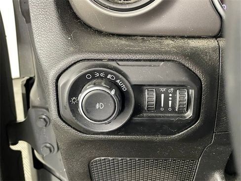 Used 2020 Jeep Wrangler Unlimited Sport S image 10