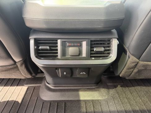 Used 2022 Ford F150 Platinum w/ Equipment Group 701A High AWD/4WD image 45
