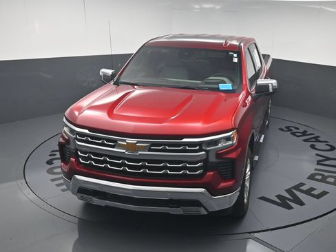 Used 2023 Chevrolet Silverado 1500 LTZ w/ LTZ Premium Package AWD/4WD image 21