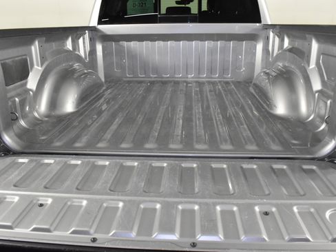 Used 2025 RAM 1500 Laramie image 56