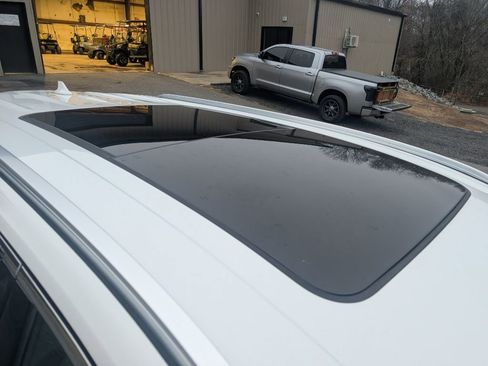 Used 2020 Lincoln Aviator Reserve w/ Equipment Group 202A image 7