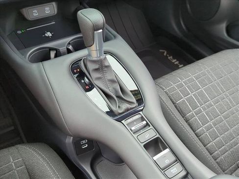 Certified 2026 Honda HR-V LX image 12