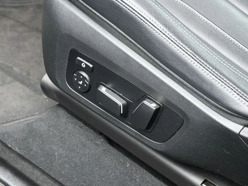 Used 2024 BMW X3 M40i w/ Premium Package image 14