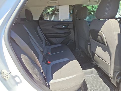 Used 2023 Chevrolet TrailBlazer LT w/ Convenience Package AWD/4WD image 33