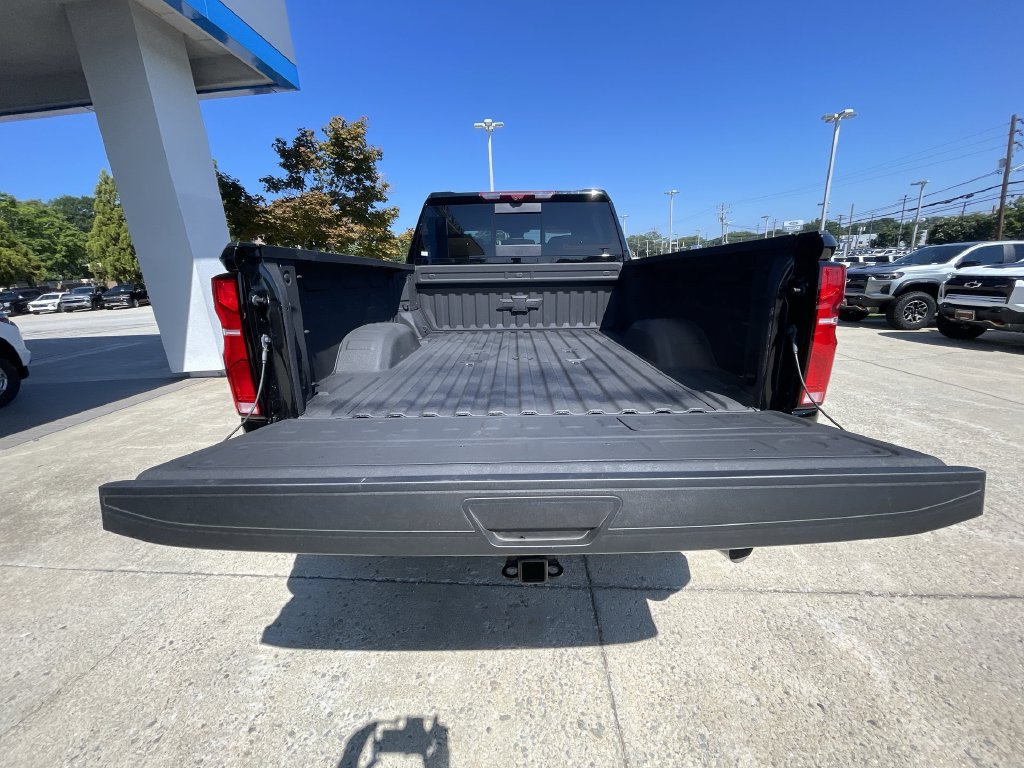 Certified 2025 Chevrolet Silverado 2500 High Country w/ High Country Premium Package AWD/4WD image 26