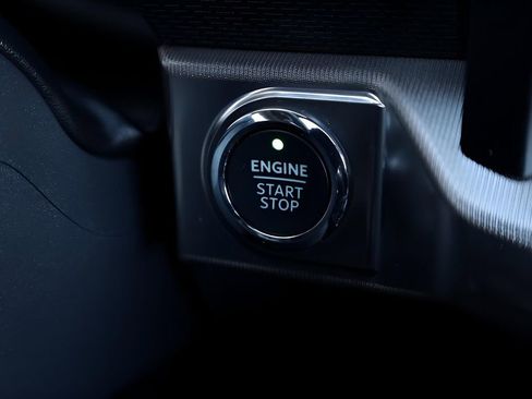 Used 2023 Ford F150 Raptor w/ Raptor 37 Performance Package image 34