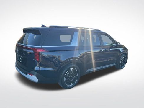 Certified 2025 Kia Carnival EX image 46