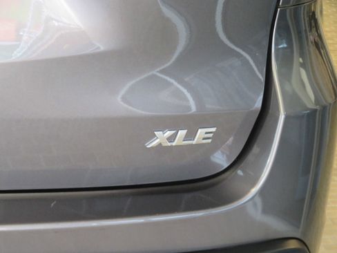 Used 2016 Toyota Highlander XLE FWD image 72