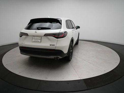 Certified 2023 Honda HR-V Sport image 13