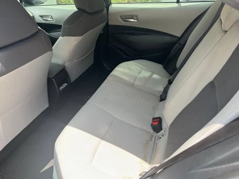 Used 2020 Toyota Corolla LE FWD image 8