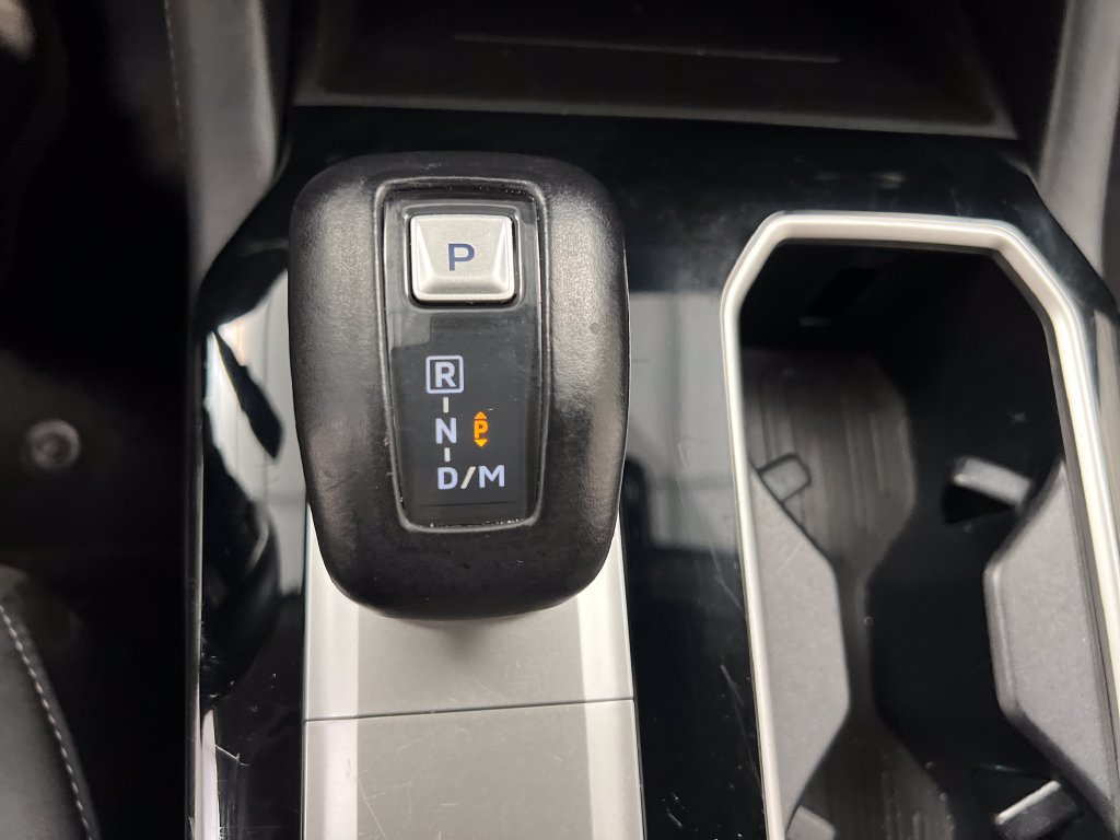Used 2025 Mitsubishi Outlander SE FWD image 59