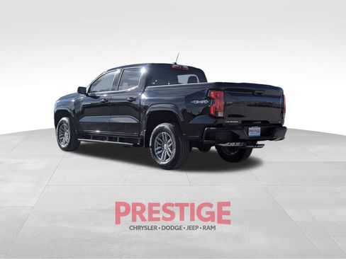 Used 2024 Chevrolet Colorado LT AWD/4WD image 10