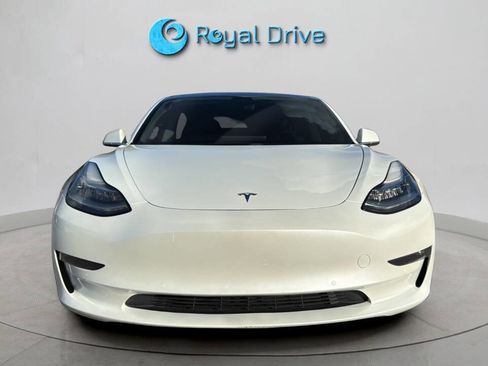 Used 2018 Tesla Model 3 Long Range image 9